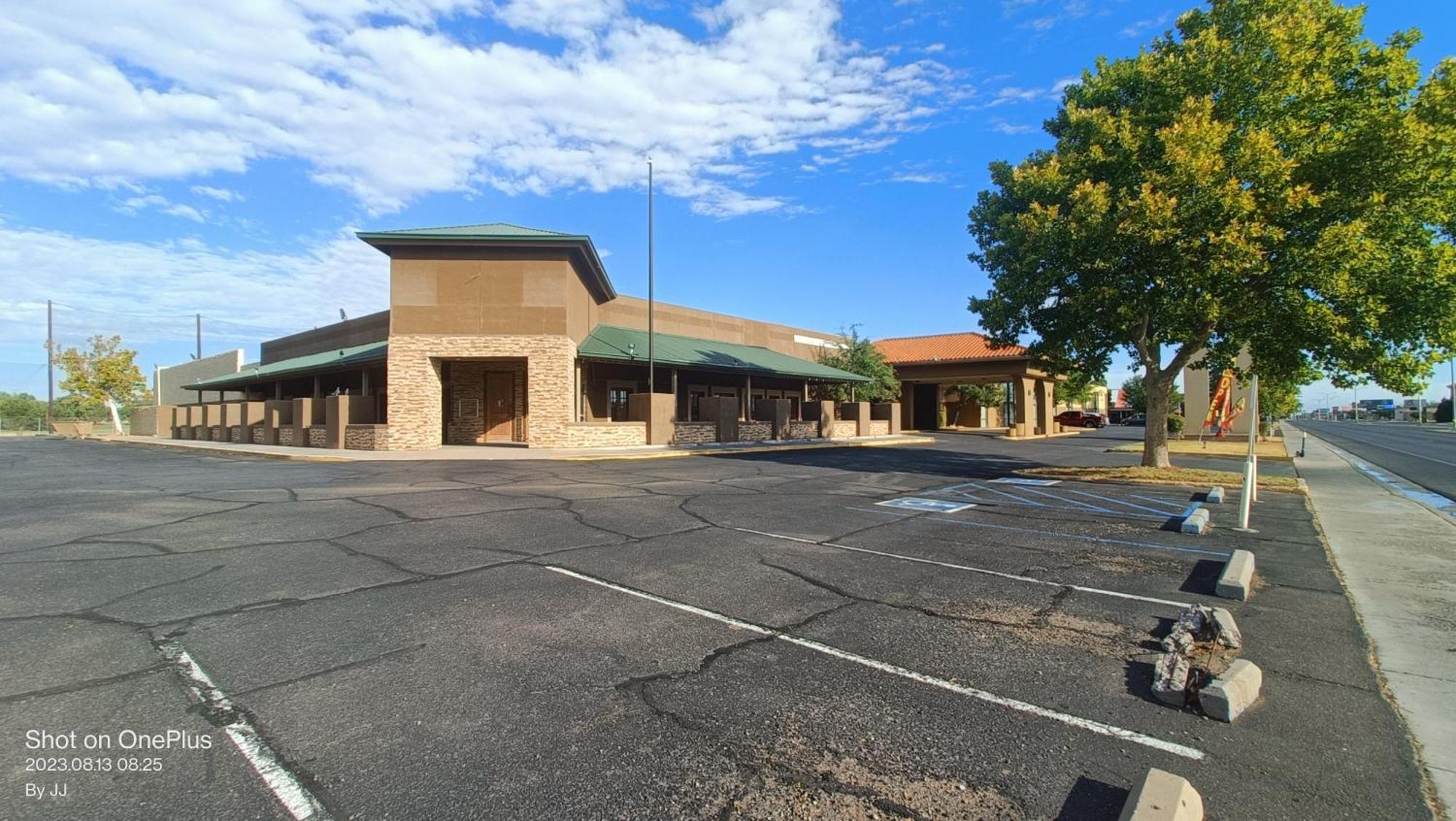 Clarion Inn & Suites, Roswell Exteriör bild